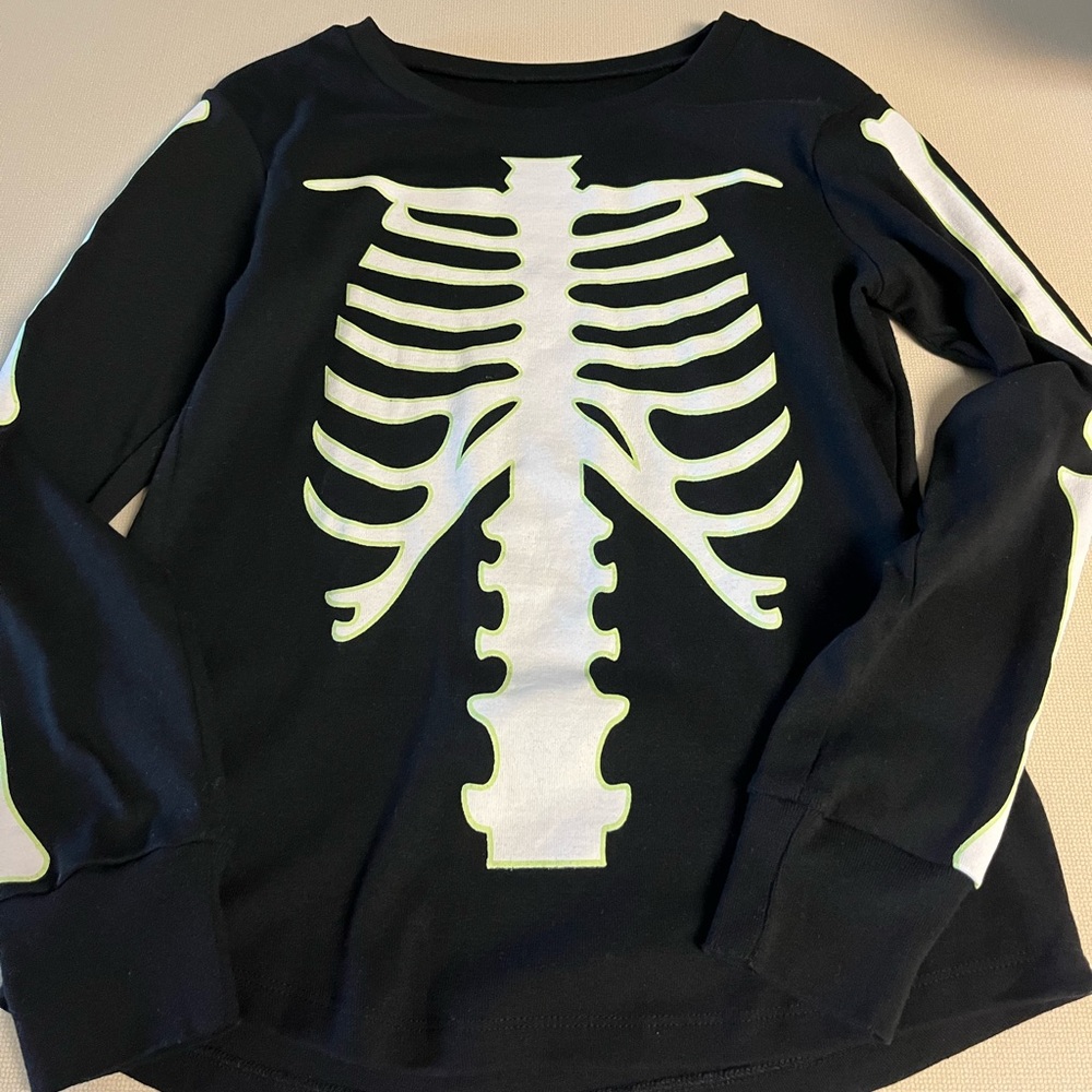 Women’s skeleton outfit size x small like new